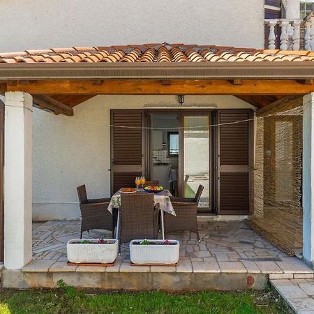 Apartmani Martina Пореч Экстерьер фото