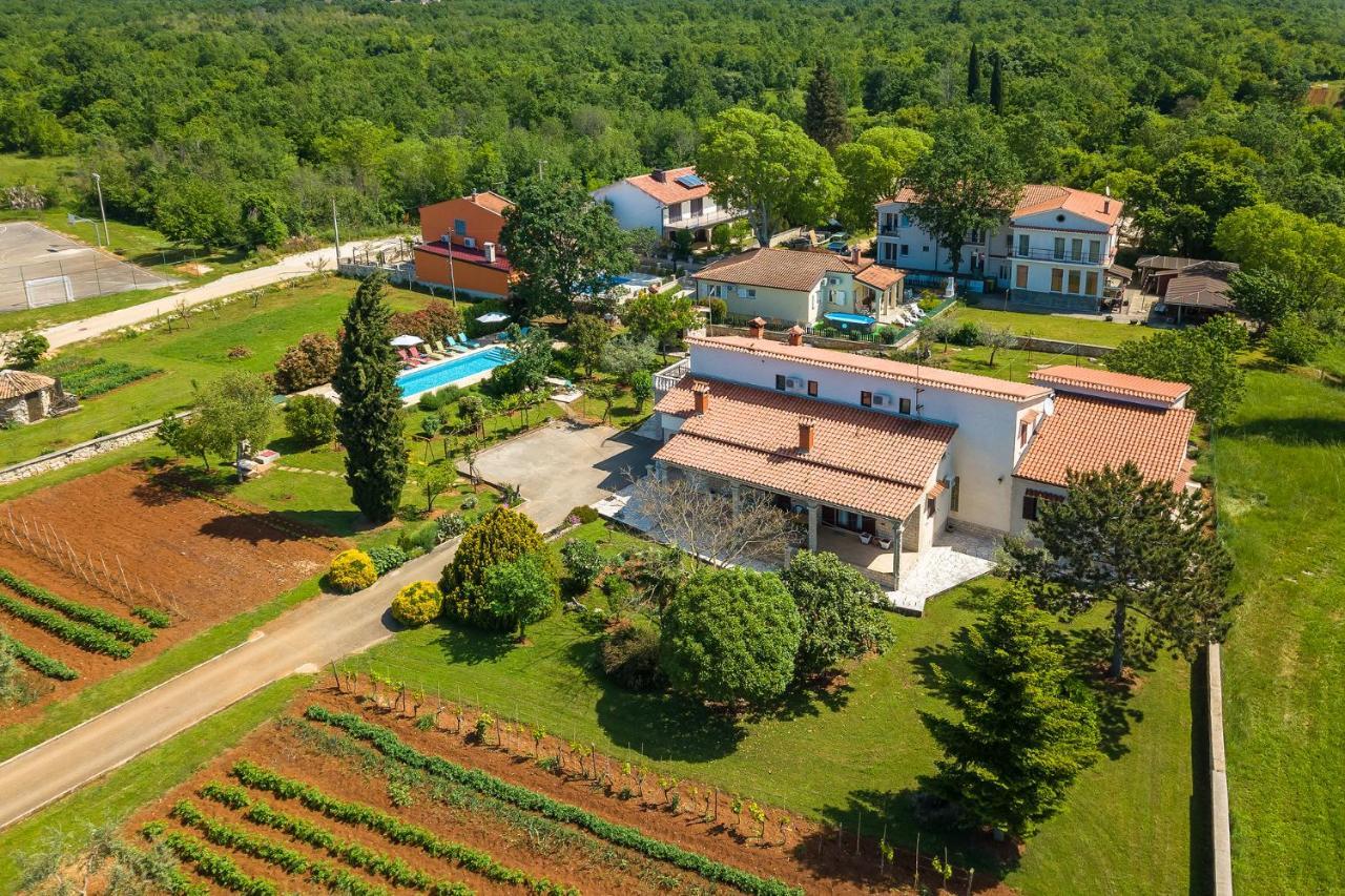 Apartmani Martina Пореч Экстерьер фото