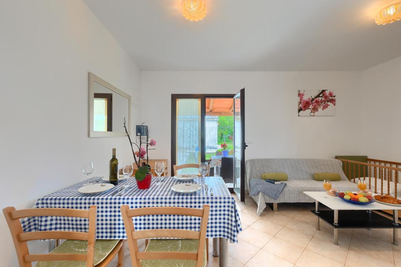 Apartmani Martina Пореч Экстерьер фото