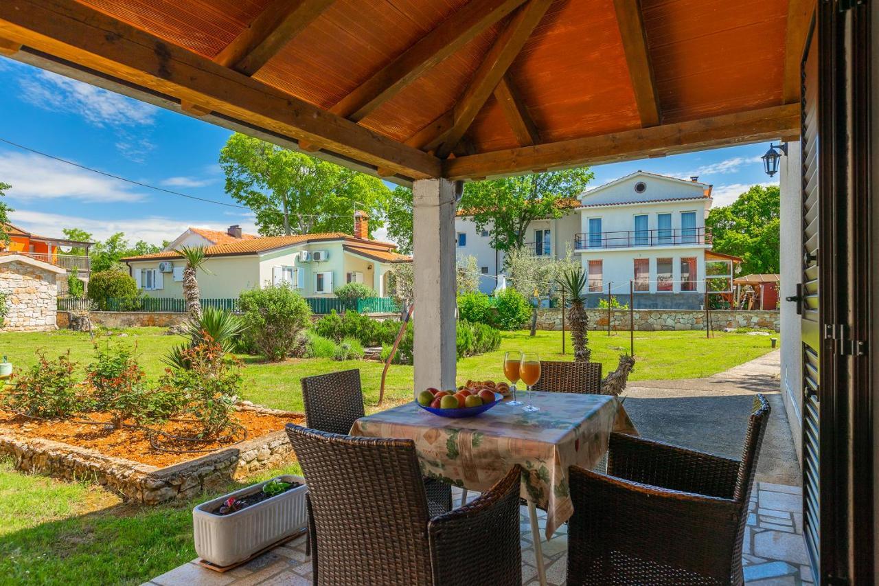 Apartmani Martina Пореч Экстерьер фото